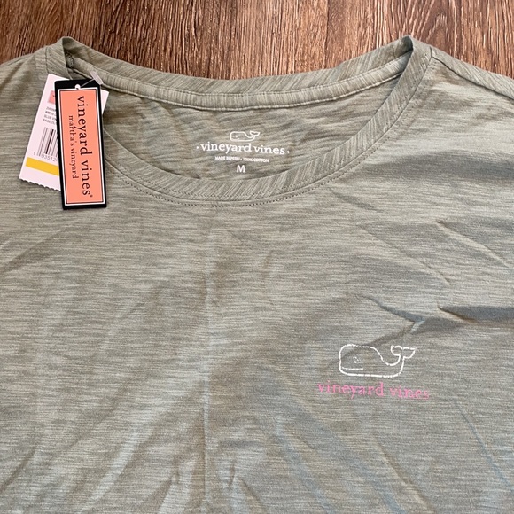 Vineyard Vines Shirt - Picture 3 of 5